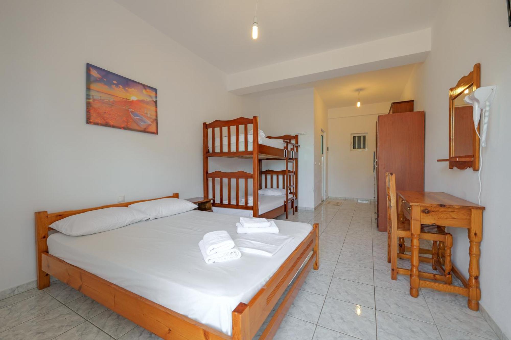 Seaview Apartaments Ksamil Esterno foto